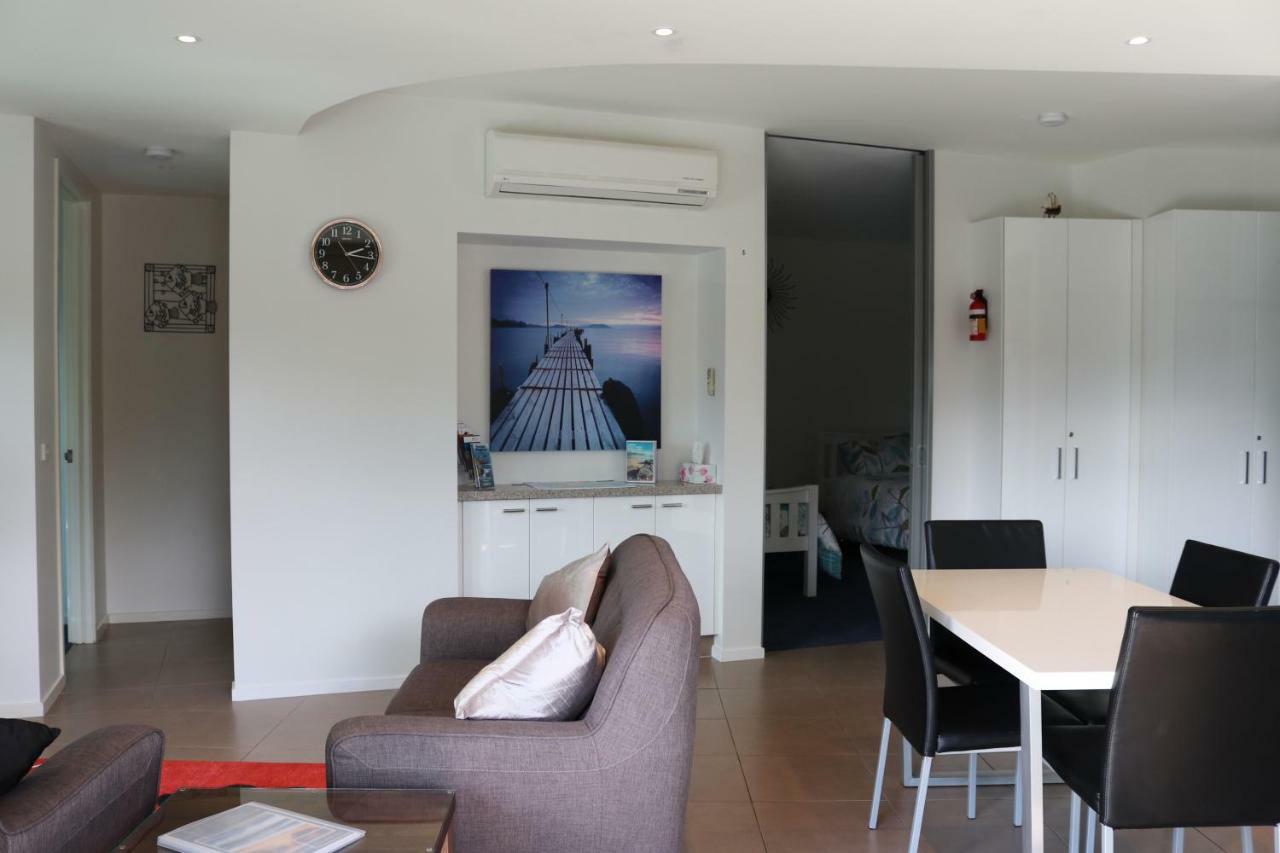 130 At The Waves Apartment Cowes Ngoại thất bức ảnh