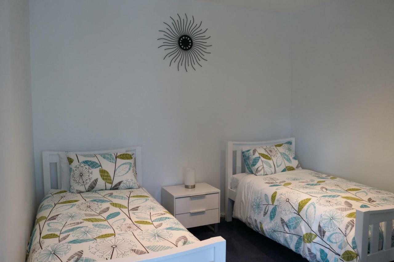 130 At The Waves Apartment Cowes Ngoại thất bức ảnh