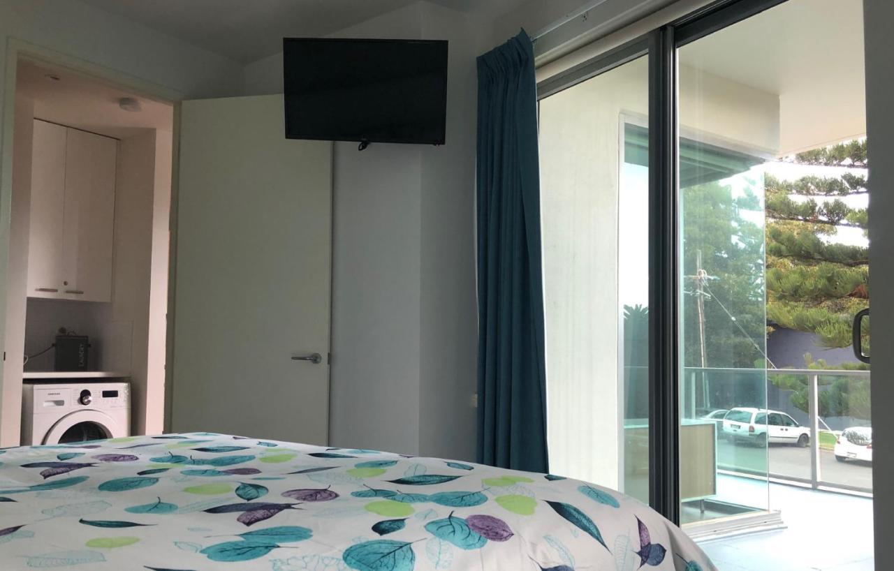 130 At The Waves Apartment Cowes Ngoại thất bức ảnh